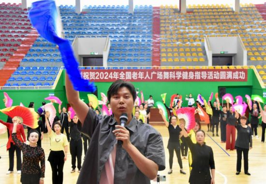 “银龄行动”何以燃动体育竞技宝JJB注册(图4)